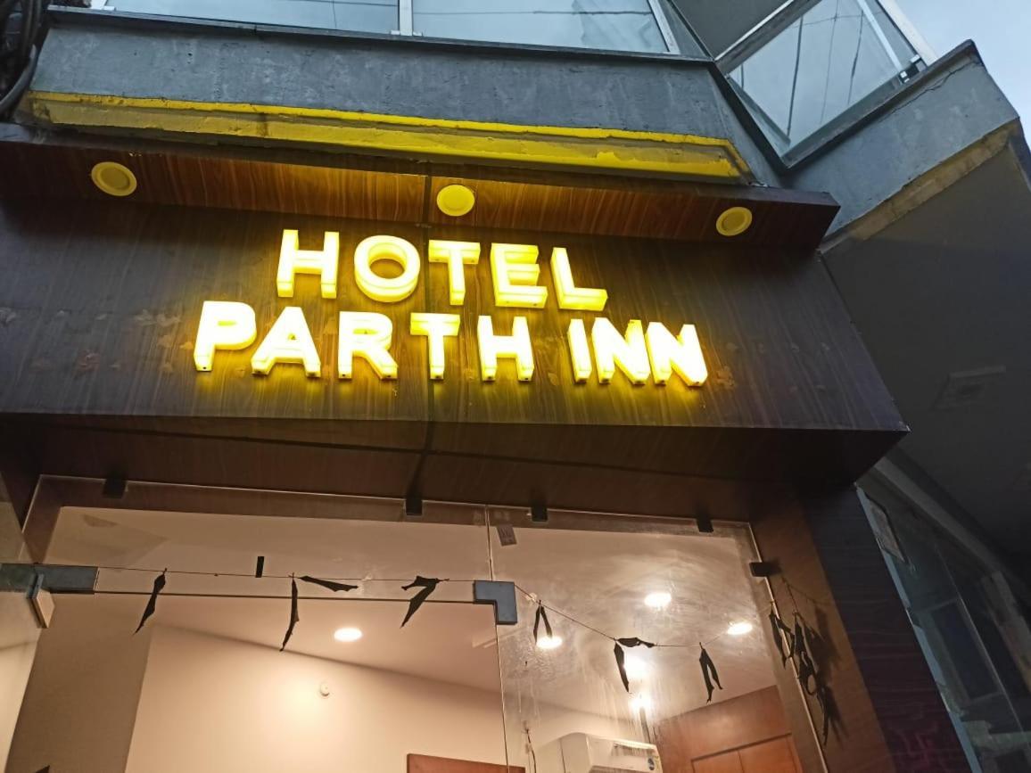 Hotel Parth Inn Rishīkesh Eksteriør bilde