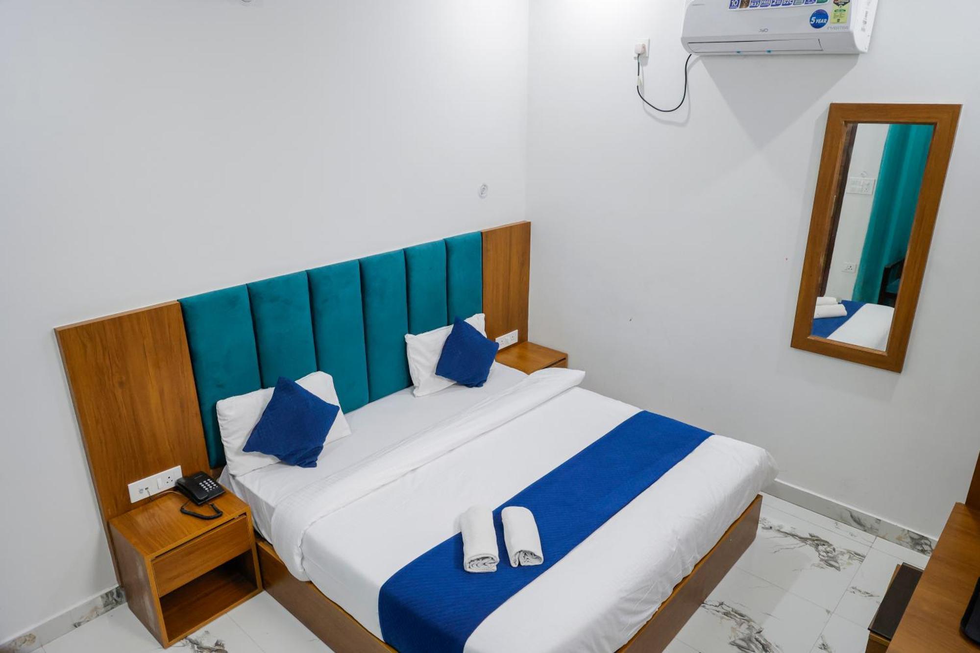 Hotel Parth Inn Rishīkesh Eksteriør bilde