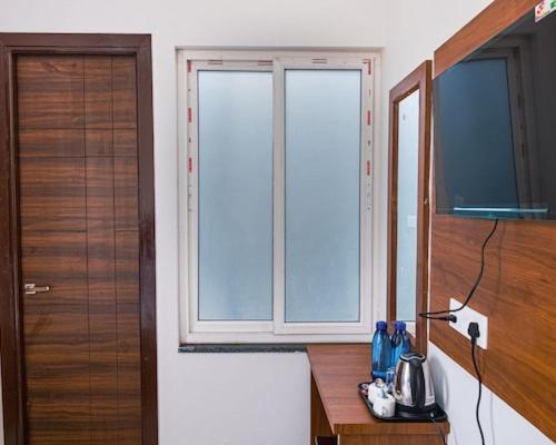 Hotel Parth Inn Rishīkesh Eksteriør bilde